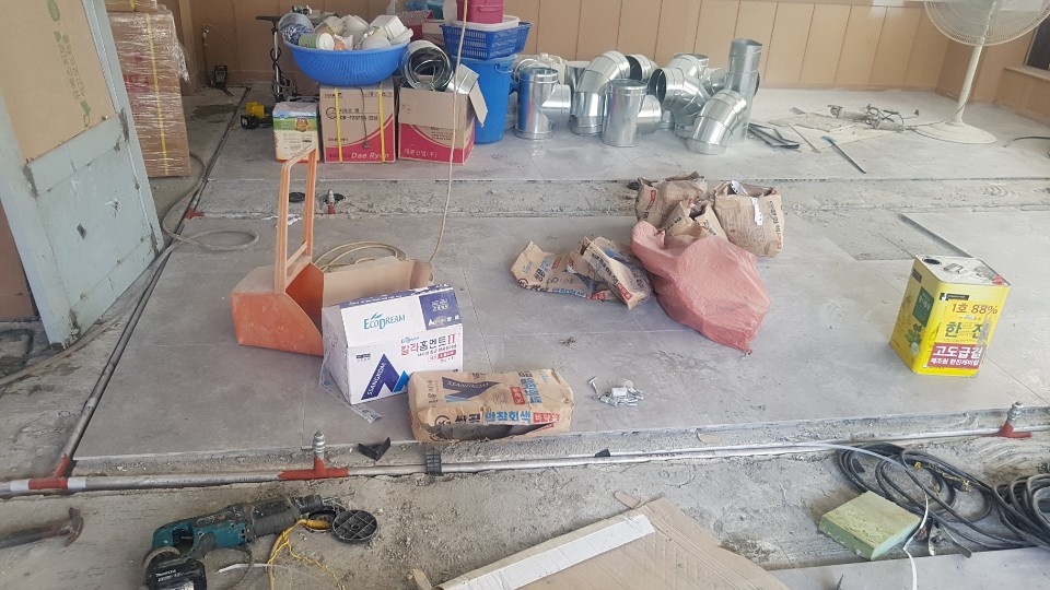 2038599400_AYtHUIFR_de56e40453a6fb199eec5d7786cce0897325138a.jpg 이미지크게보기