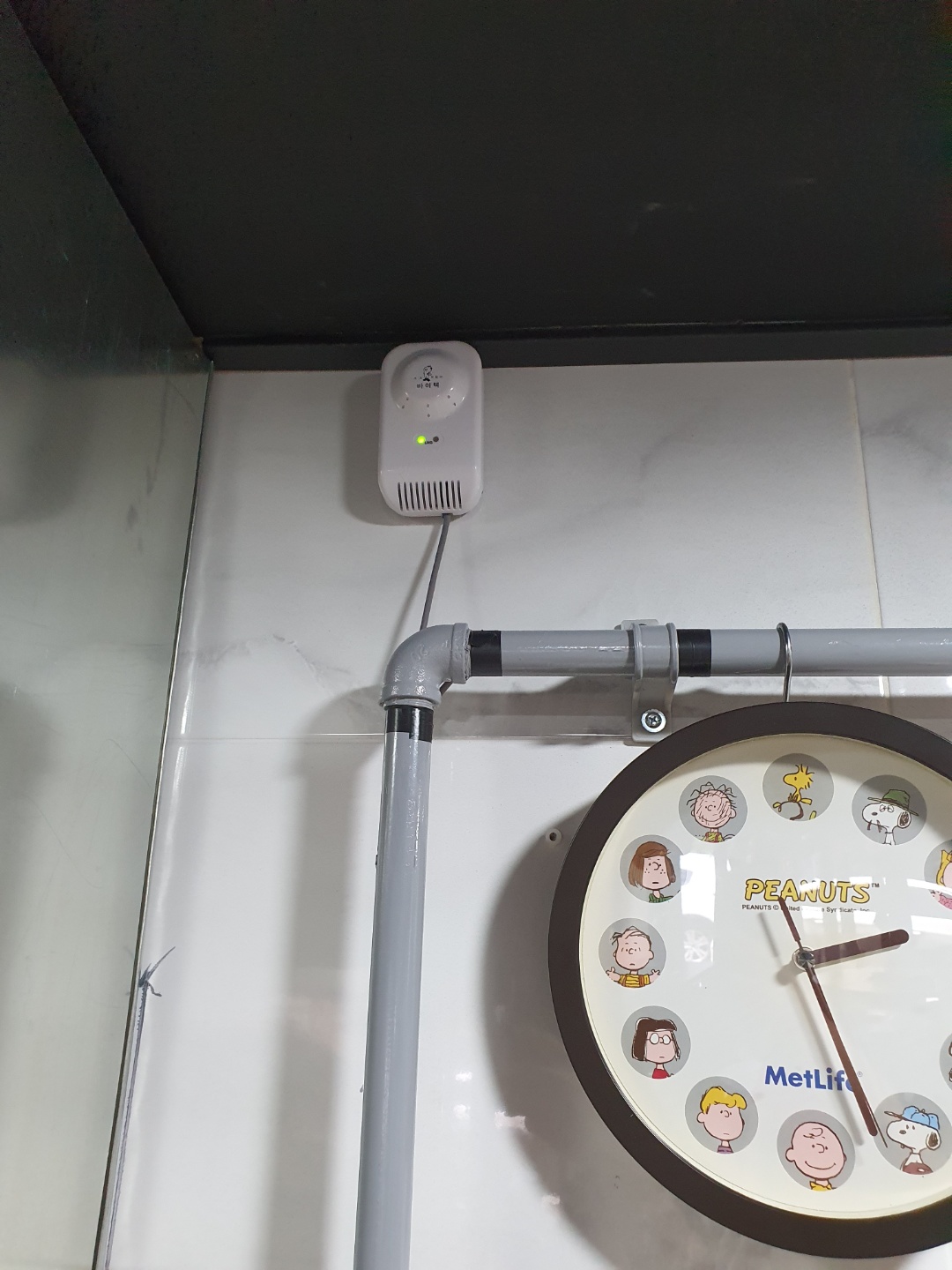 2038599400_EAz6O47C_a40277922296d6ef11ee1d921f0df25dc12ab2f7.jpg 이미지크게보기