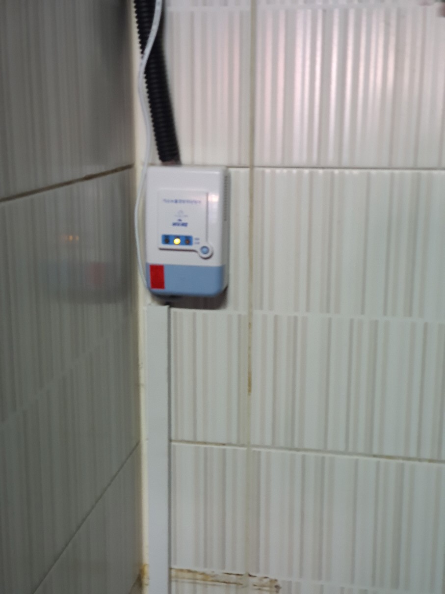 2038599400_TdfVxG8i_bdc1d8b70ecda0ba20836fca44287022ed3e897e.jpg 이미지크게보기