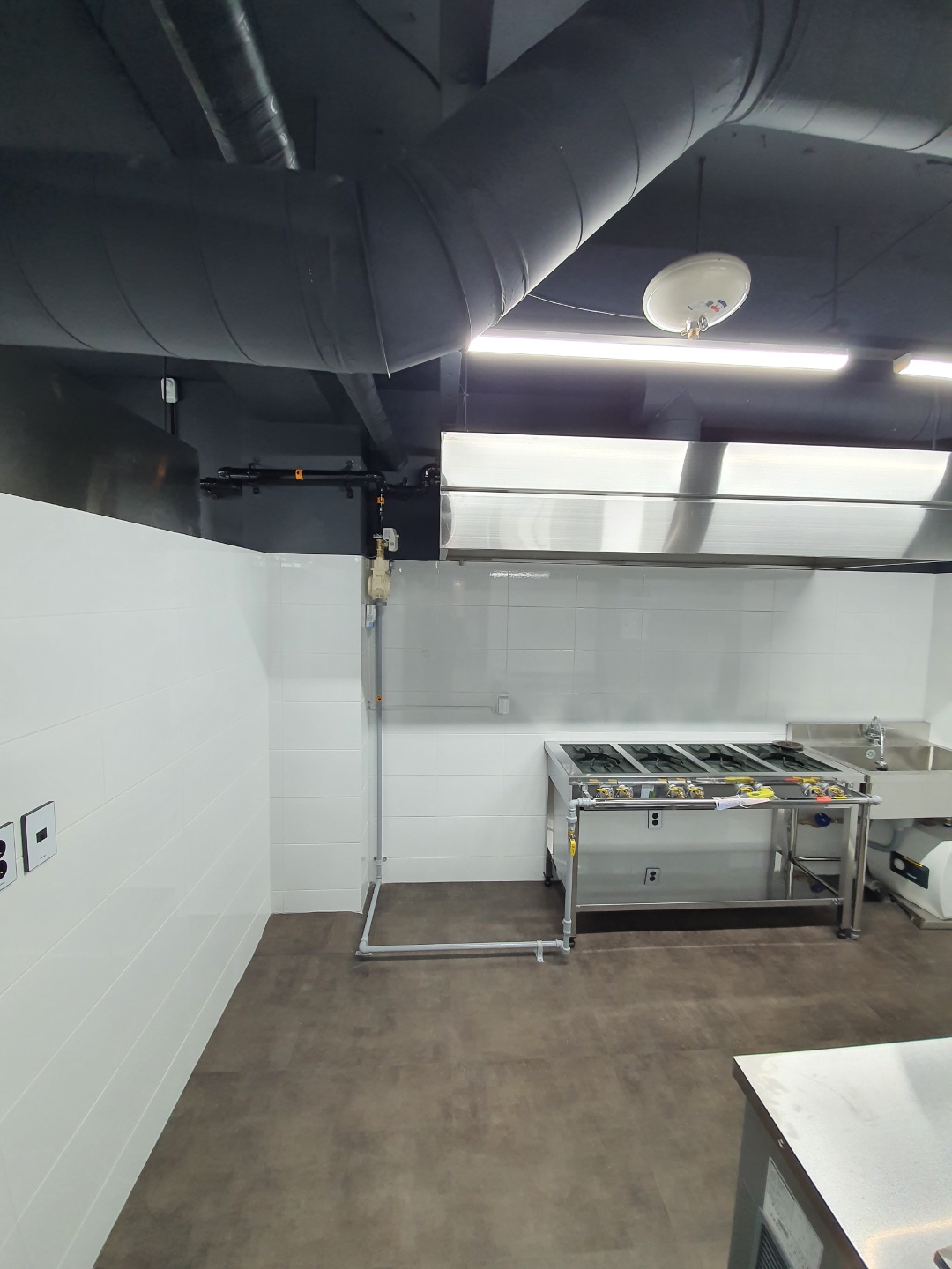 990361308_AC0jSv3p_8c1f2c1cfdb7d5c6f4c5a1c88613b6c69a4a7894.jpg 이미지크게보기