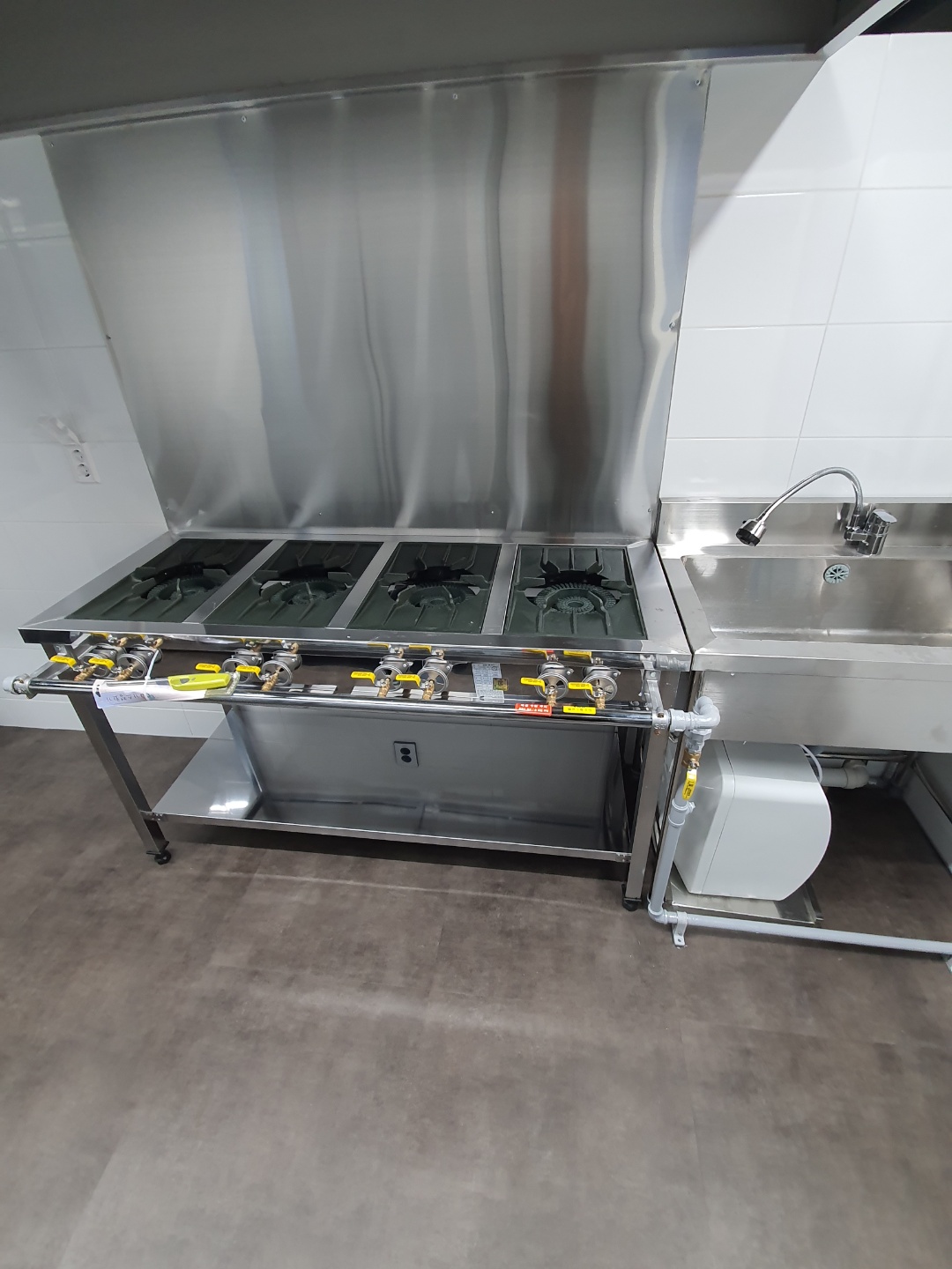 990361308_dvAu5Emb_fa2a91d4464f1259cd5a243d7fe3c622bc6d7d9f.jpg 이미지크게보기